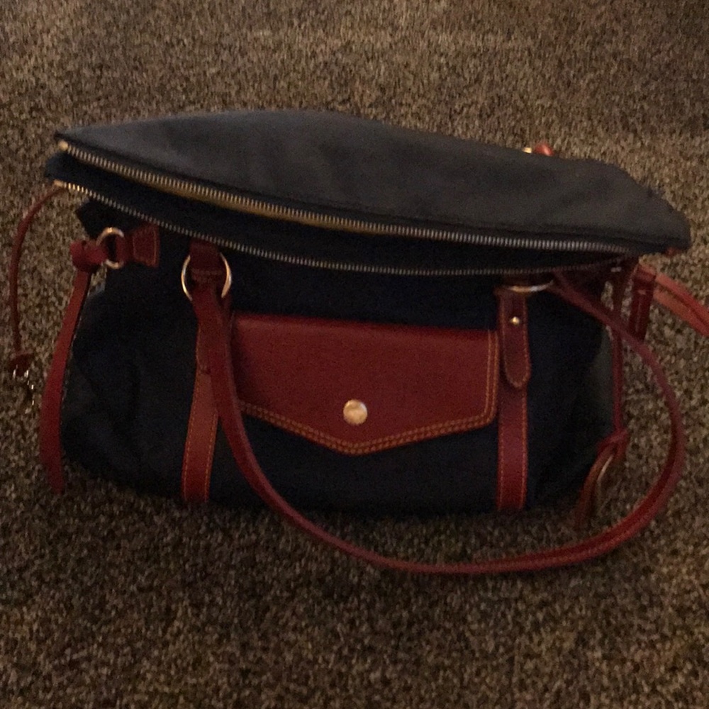Dooney and Bourke nylon Smith bag